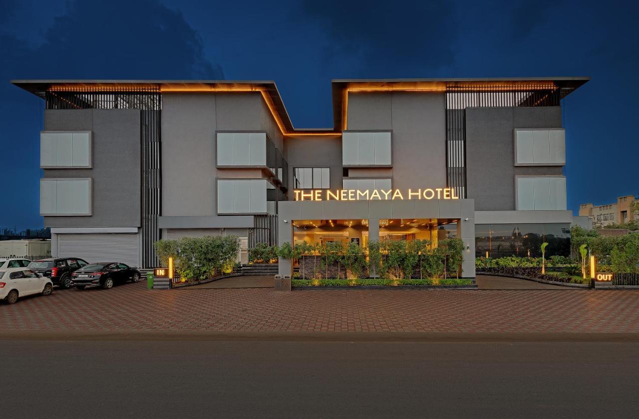 The Neemaya Kāndla Exterior foto